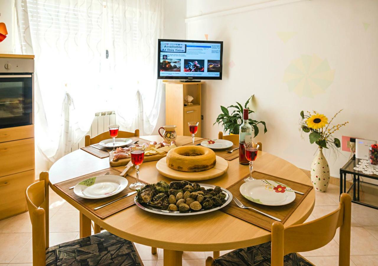 Apartment Dora Umag Bagian luar foto